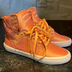 Supra women’s Skytop Coral Iridescent Sneaker.